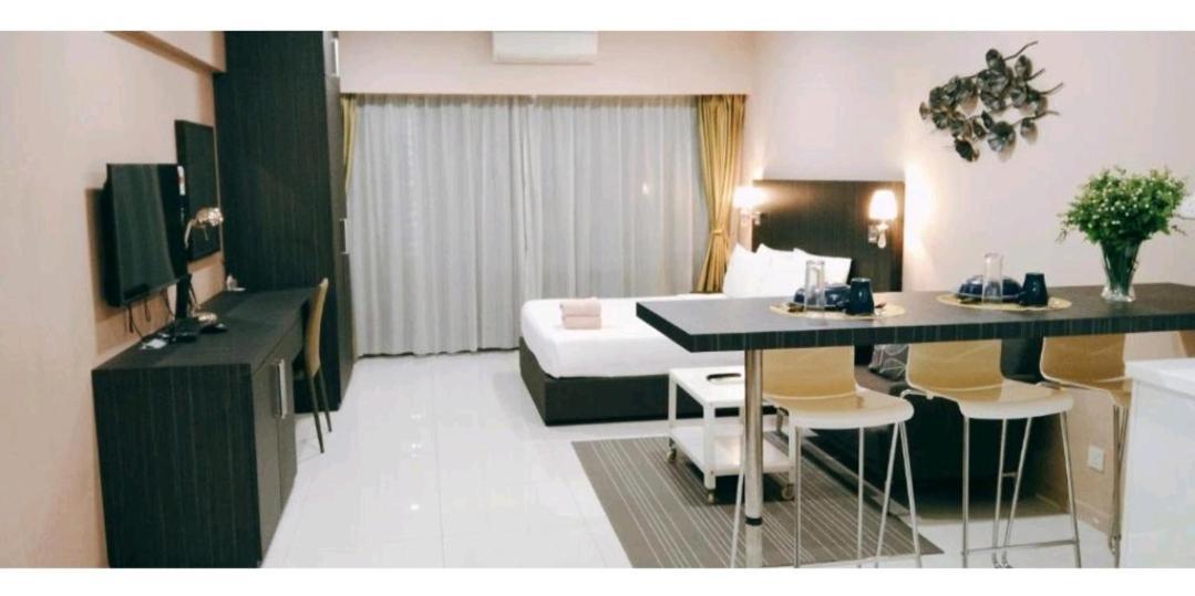Signature Apartment At Mercu Summer Suites Klcc Куала Лумпур Екстериор снимка