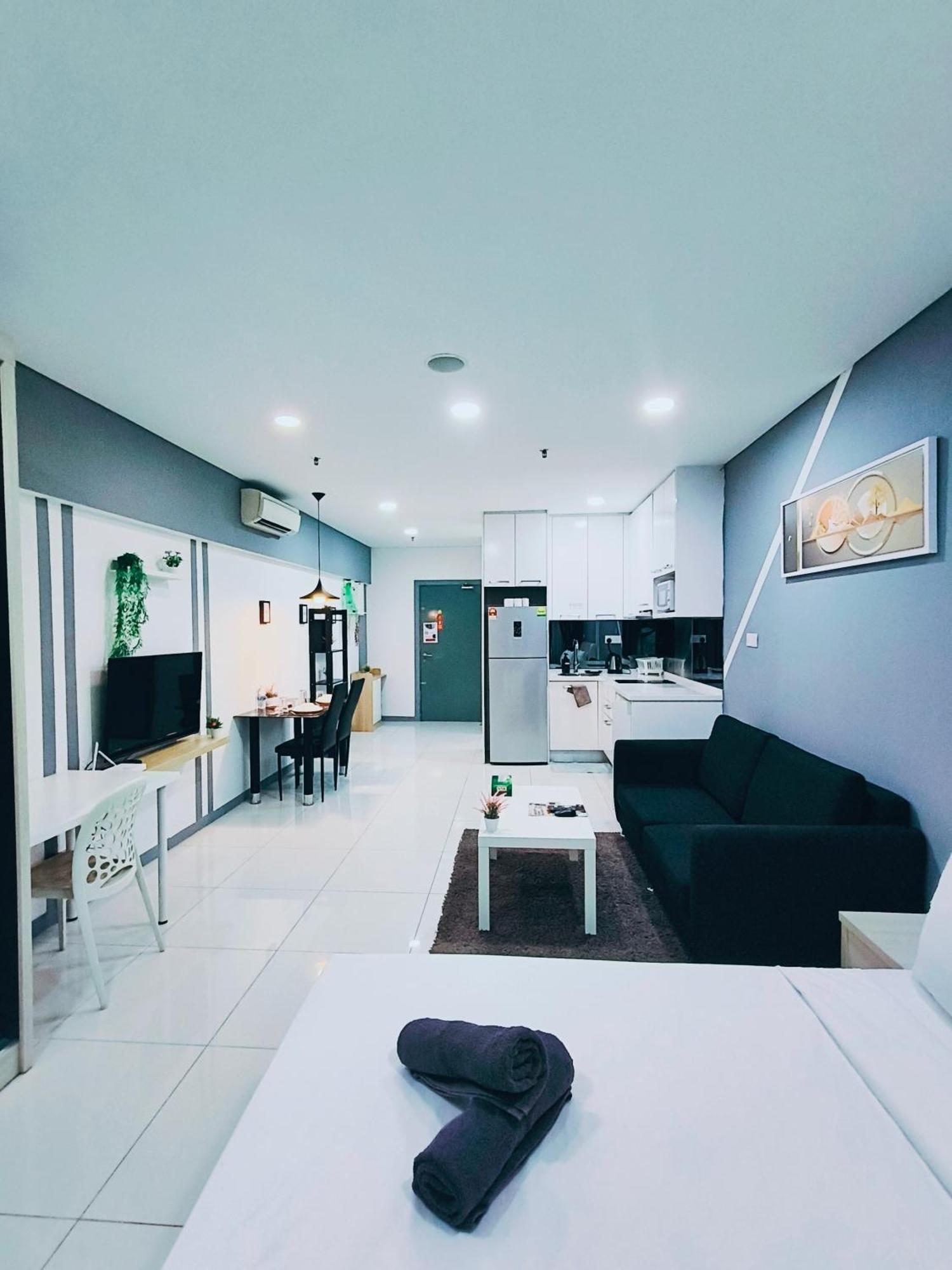 Signature Apartment At Mercu Summer Suites Klcc Куала Лумпур Стая снимка